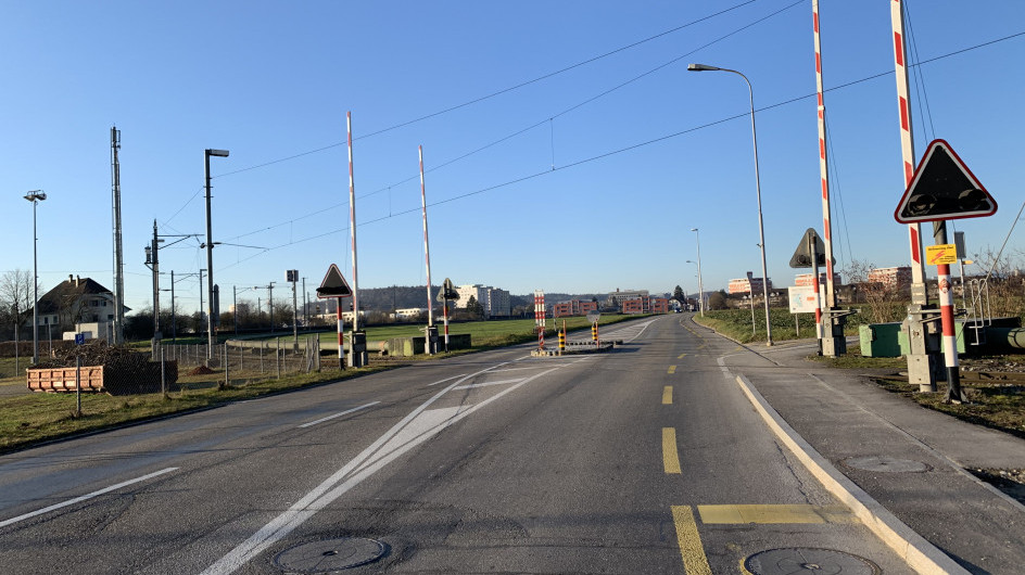 Bahnübergang im Bereich der KEBAG (Ausgangslage)