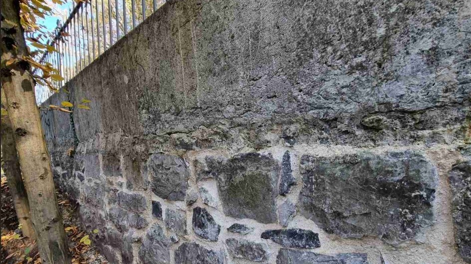 Stützmauer Altenbergrain