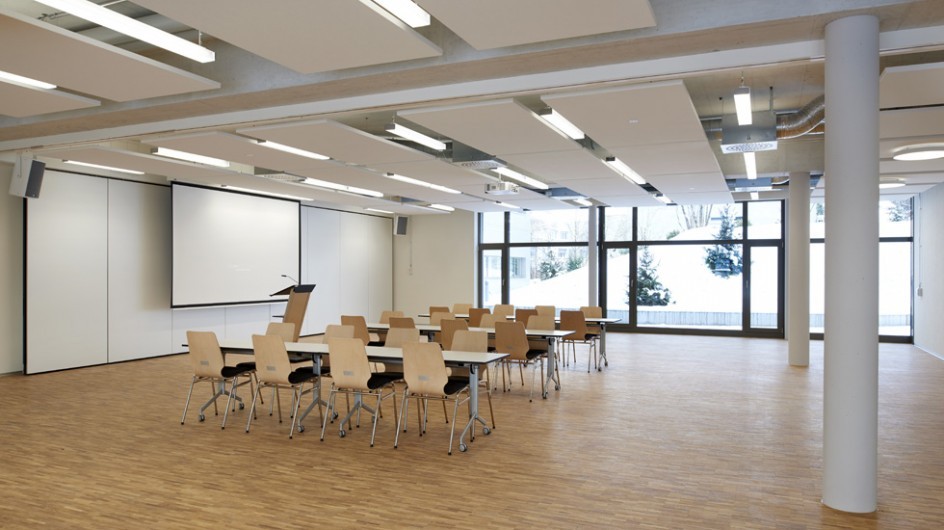 Schulungsraum (Foto: Alain Bucher Werbefotografie)